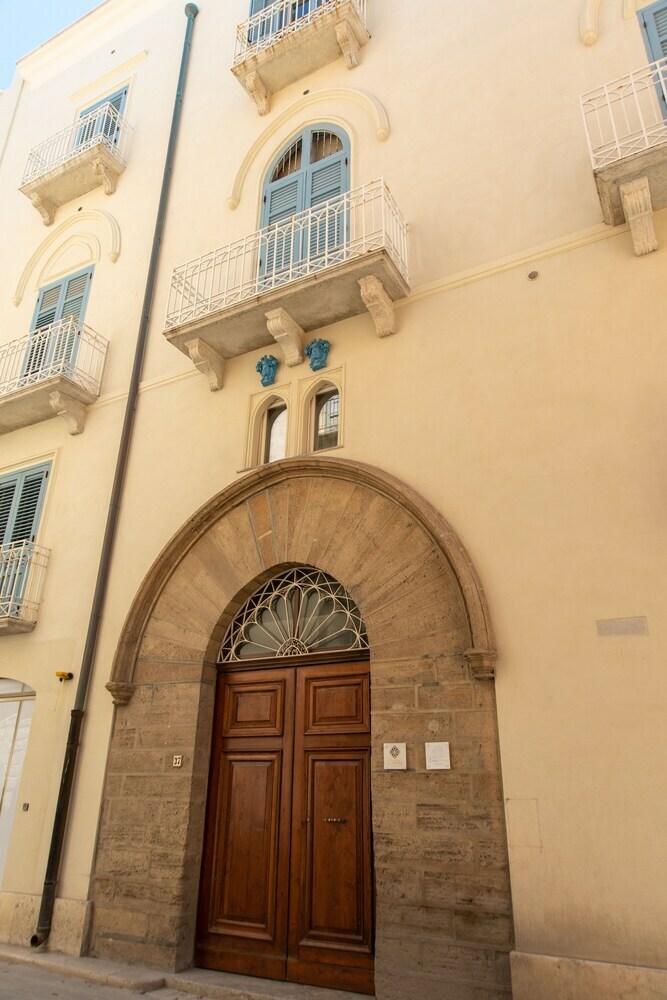 Hotel Xenia Rooms