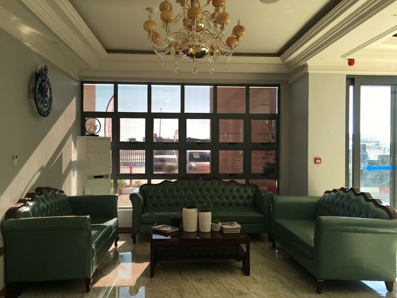 Prestige Hotel