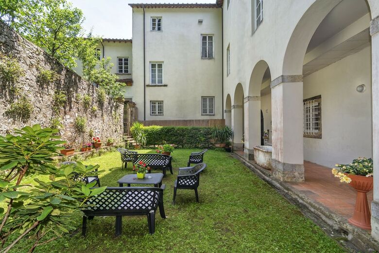 Hotel Casa Diocesana Di Lucca