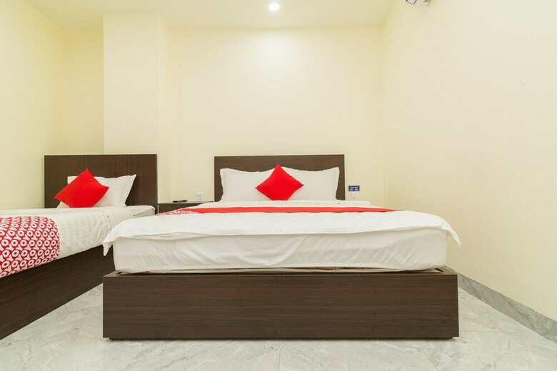 Oyo 176 374 Hotel