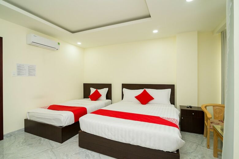Oyo 176 374 Hotel