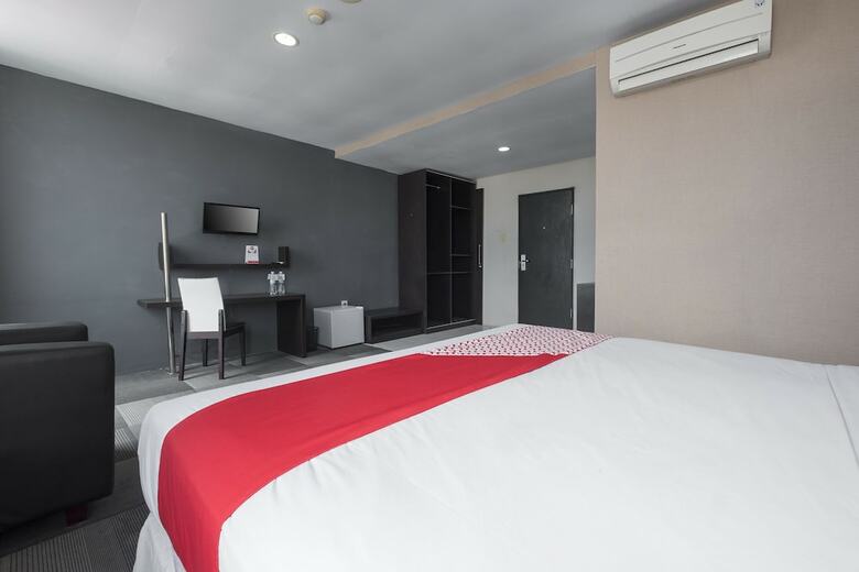 Oyo 472 Hotel Asyra