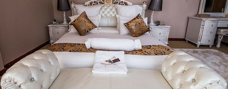 Sherbourne Hotel