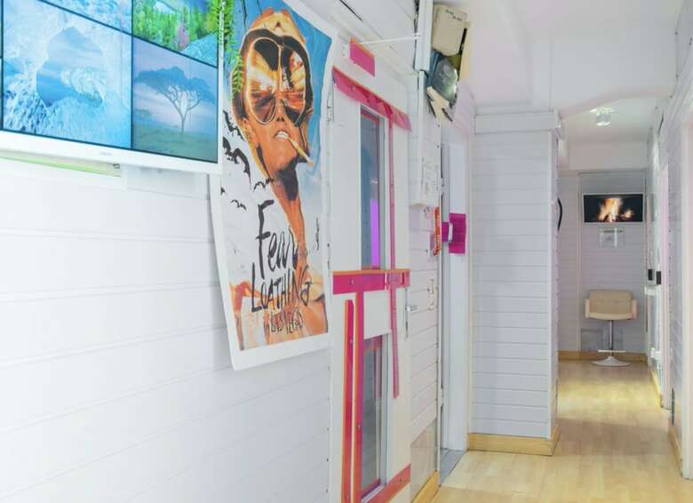 Hostal @friends By City Surfer