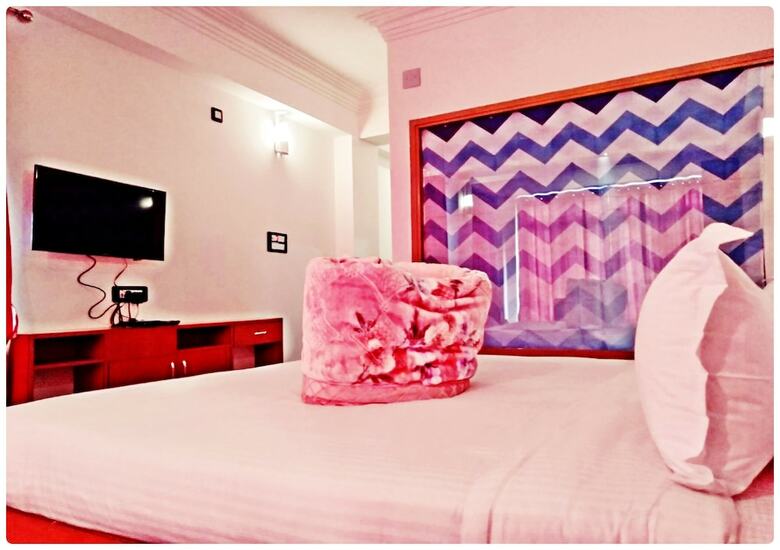 Hotel The Royal Heritage