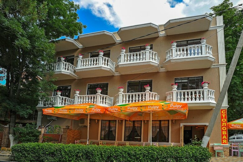 Hotel Kamelot