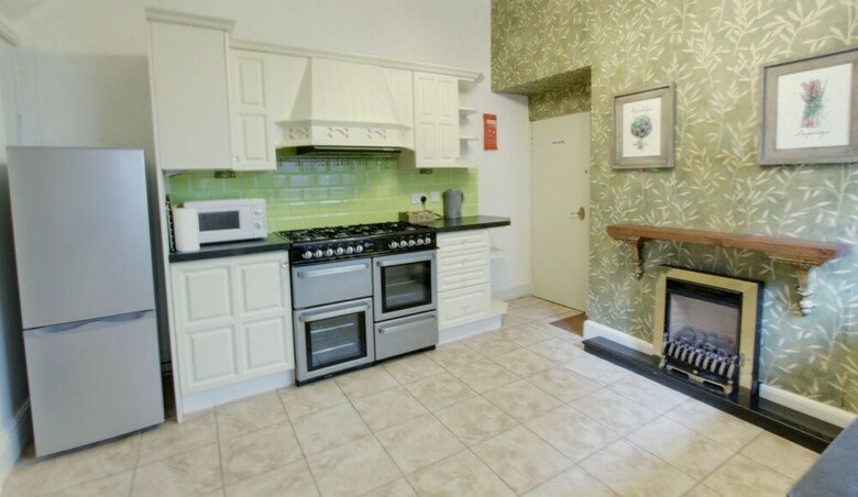 Bromley Central Holiday Home