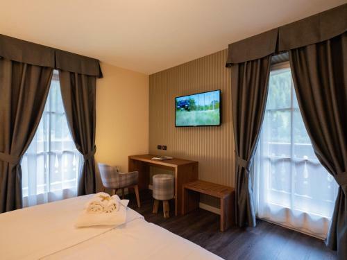 X Alp Hotel