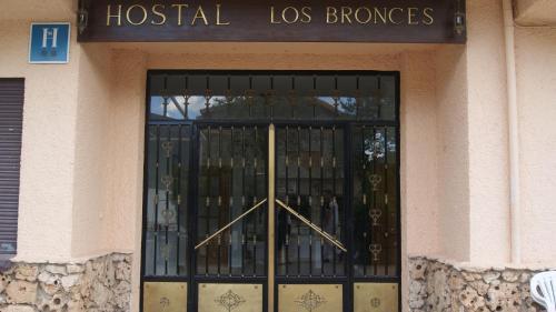 Hostal Restaurante Los Bronces