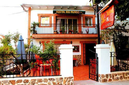 Hostal R�o Mundo