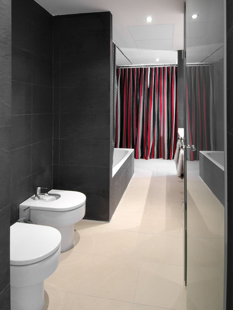 Hotel Cienbalcones