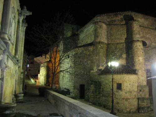 Apartamentos Saqura
