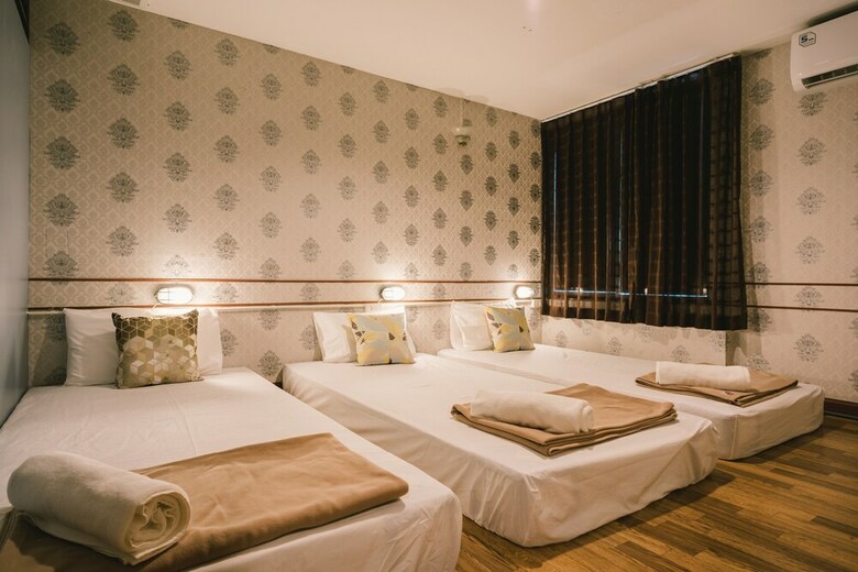Hostal Guyasuka X Suthisan - Hostel