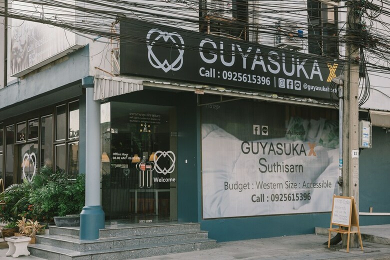 Hostal Guyasuka X Suthisan - Hostel