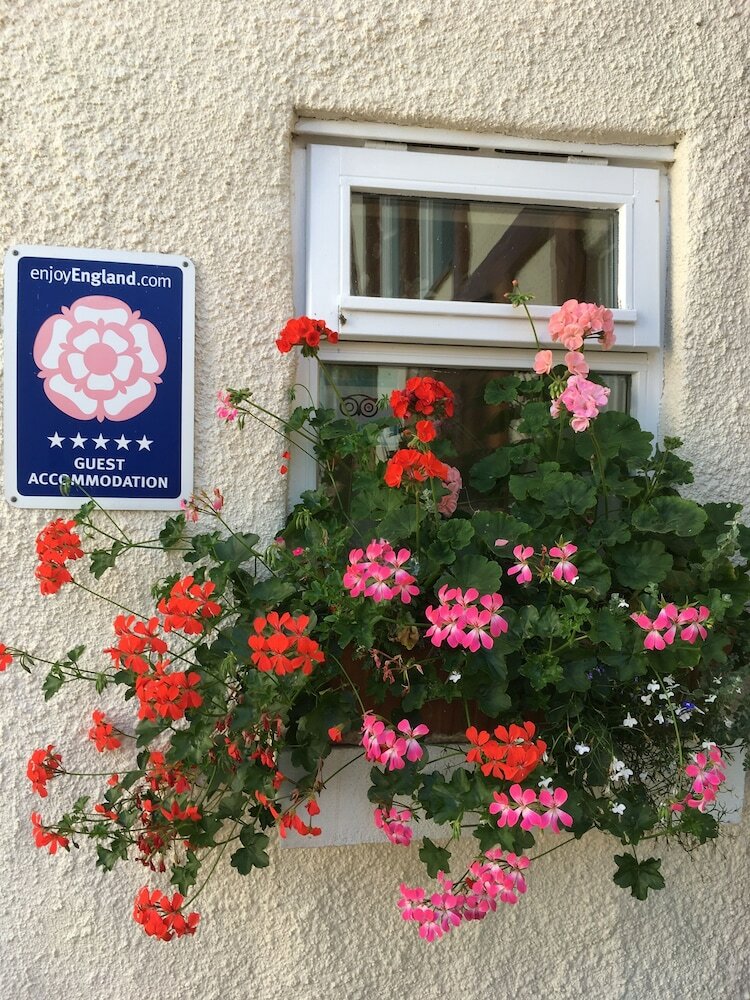 Rock House Bed & Breakfast