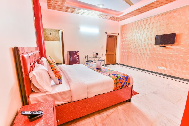 Fabhotel Prakash Apartment