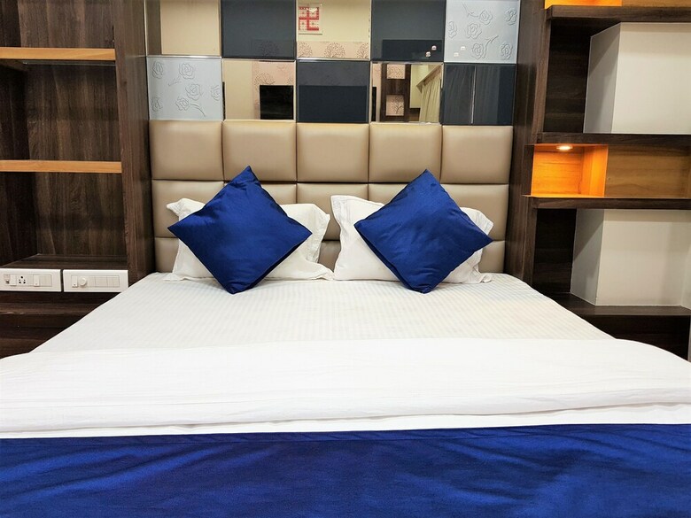 Hotel Dreams Apartment Powai