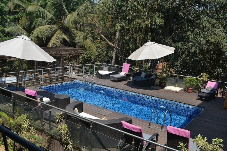 Hotel Nitya Resort