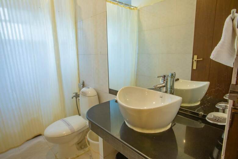 Hotel Nitya Resort