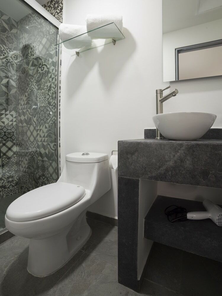 Hotel Arboleda 215