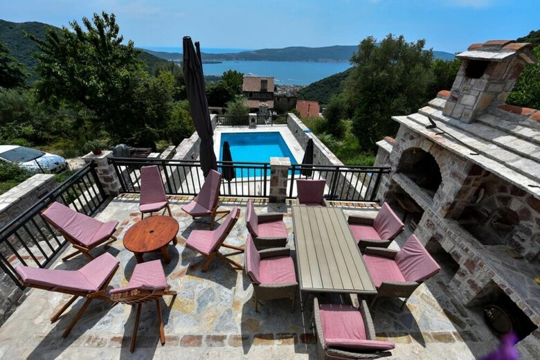 Apartamentos Old Stone House Villas
