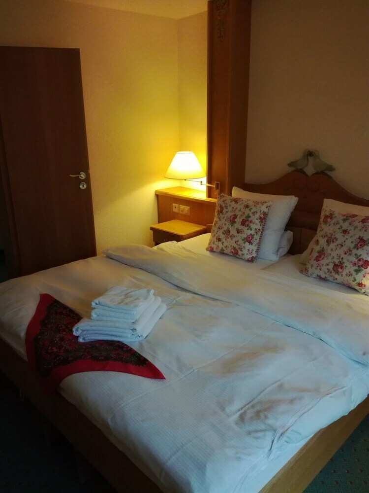 Hotel Grichting Und Badnerhof