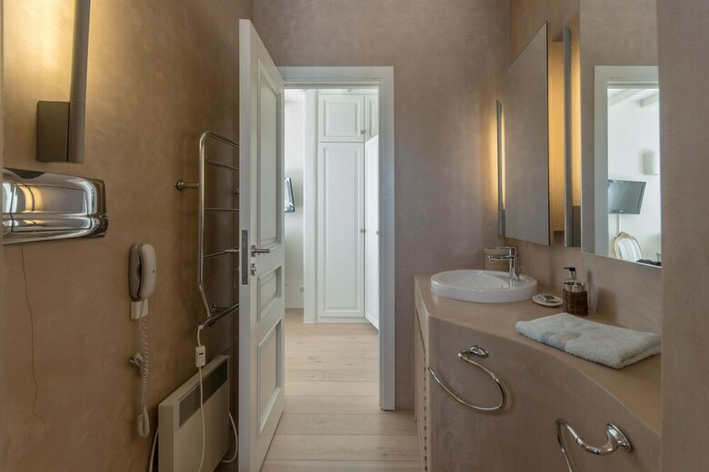 Hera Iconic Mykonian Villa