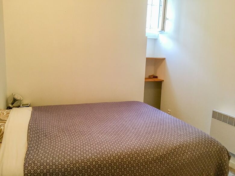 Authentic & Beautiful One Bedroom Apartment