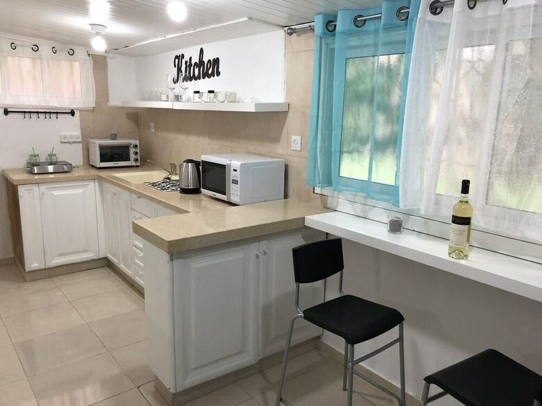 Luxury Halper R&a Apartment