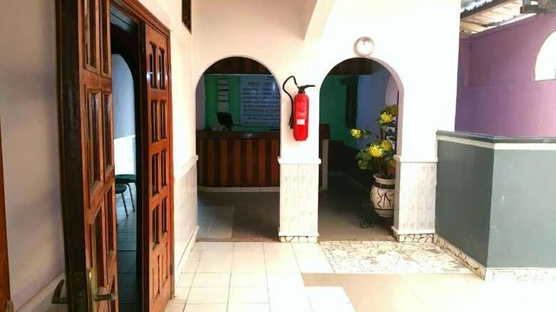 Hotel Mboa