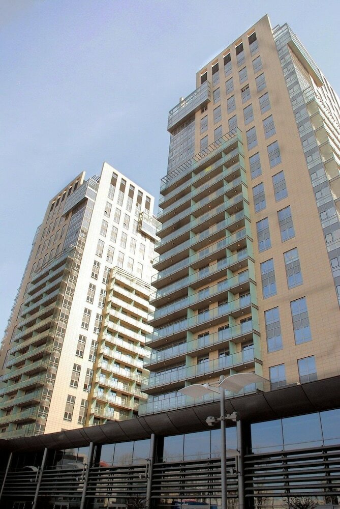 Apartamentos Platinum Residence