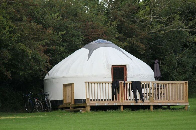 Cabana Cornish Yurt With Hot Tub