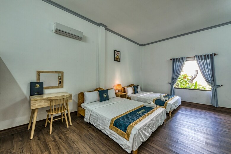 Hotel Honba Lagi Beach Resort