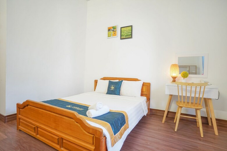 Hotel Honba Lagi Beach Resort
