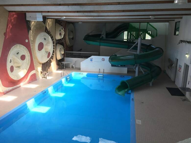 Falcon Lake Hotel