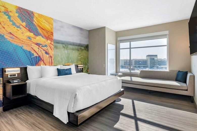 Cambria Hotel Bloomington Mall Of America