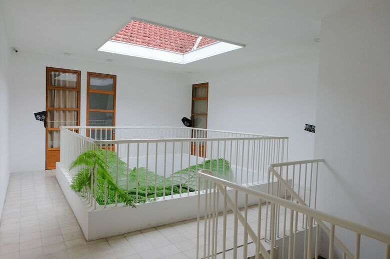 Hostal Oyo 626 Augustina Home