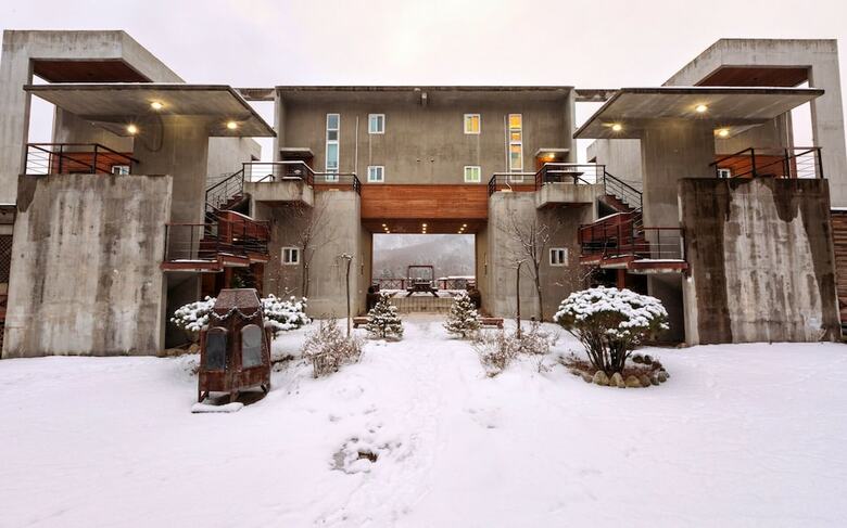 Pyeongchang Touch The Sky Pension