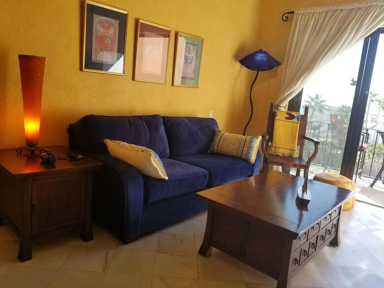 Villa 1 Minute To The Sand