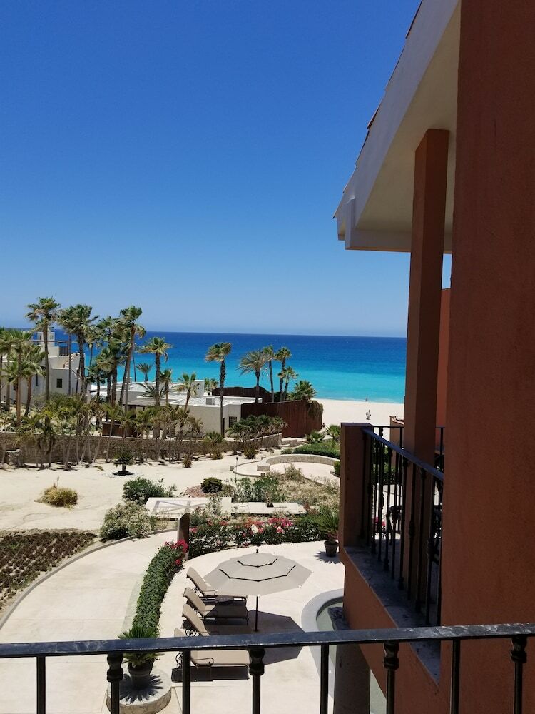 Villa 1 Minute To The Sand