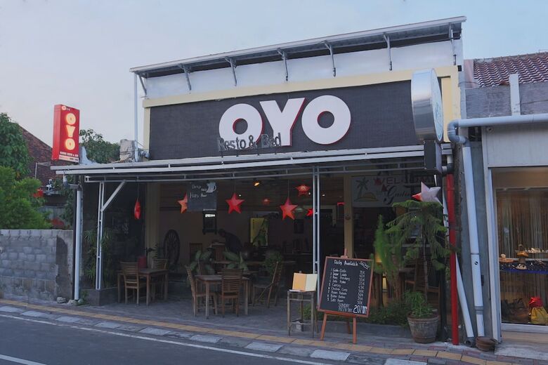 Hostal Oyo 426 Hotel Gading Resto