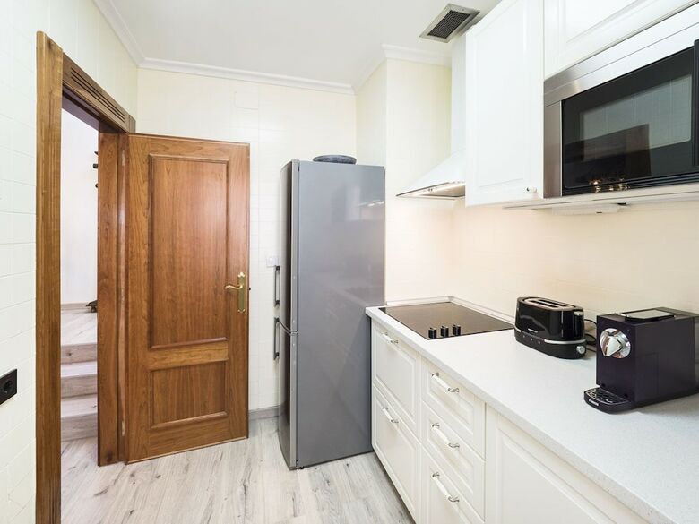 Claustro "las Francesas" Apartamento de Lujo En El Coraz�n de Valladolid