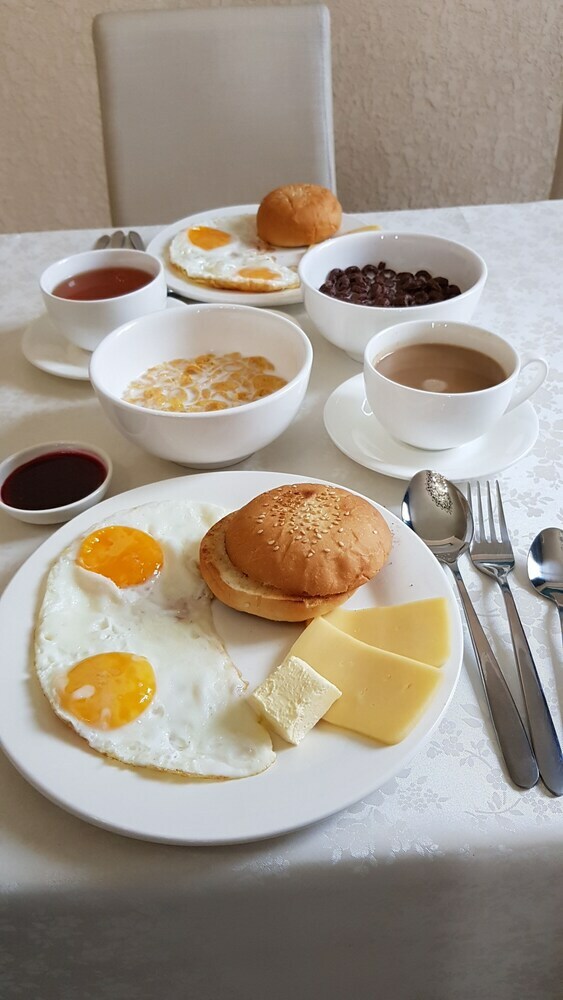 Hostal Classic Hostel