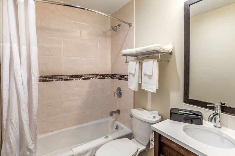 Posada Sleep Inn & Suites Near Jfk Air Train