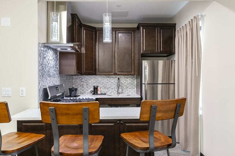 Posada Sleep Inn & Suites Near Jfk Air Train