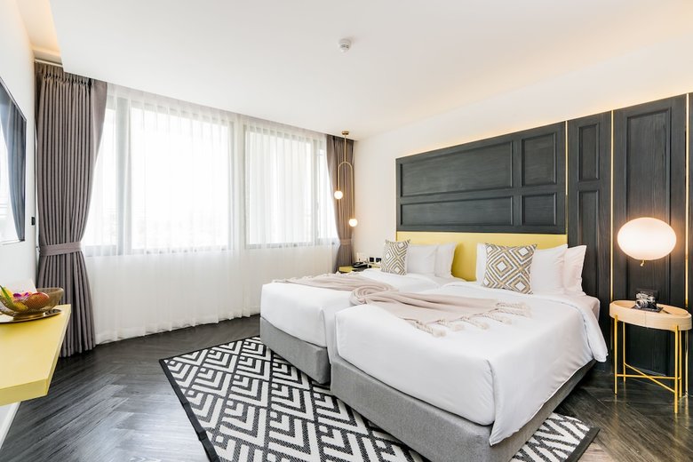 Hotel Scene Bangkok Noi
