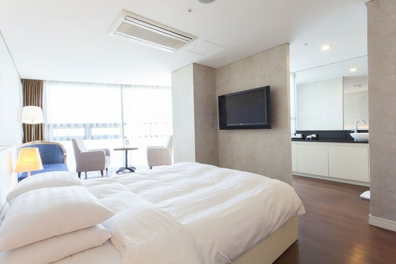 Sunset Business Hotel