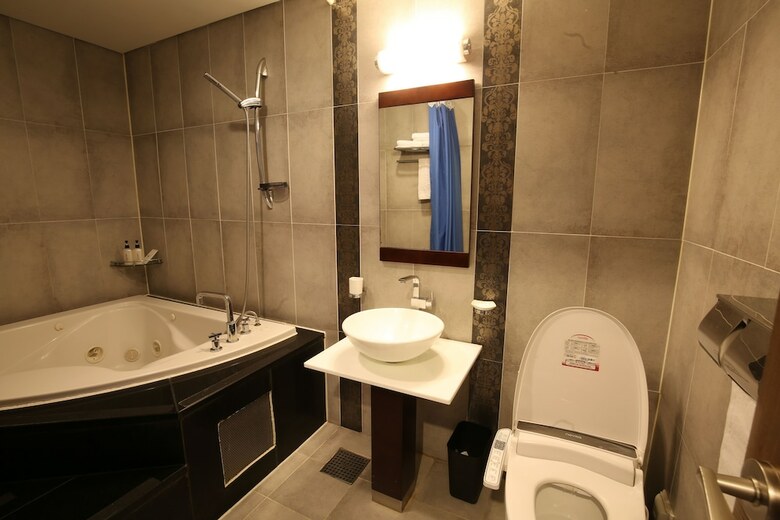 Sunset Business Hotel