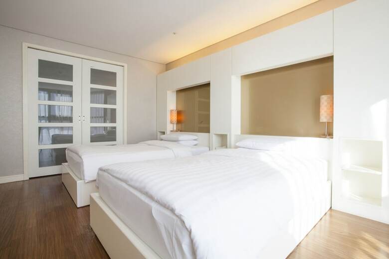 Sunset Business Hotel
