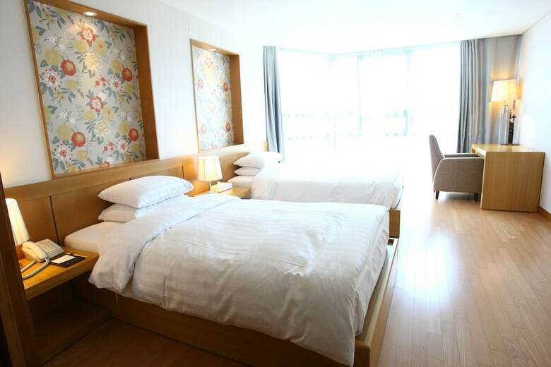 Sunset Business Hotel